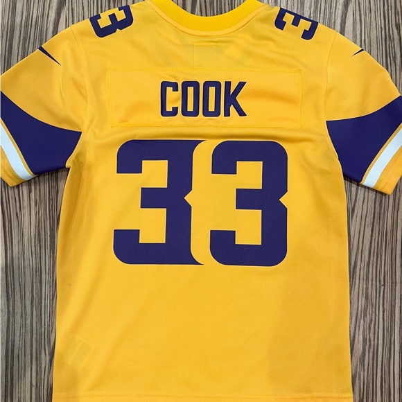 Dalvin Cook Size small youth jersey number 33 NFL Jersey Minnesota Vikings - Picture 2 of 3